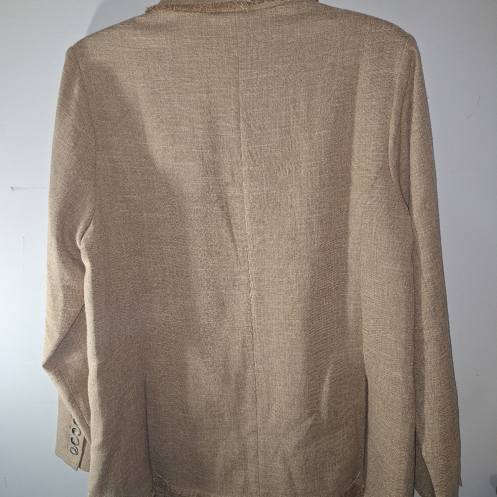 Raw Hem  blazer - Picture 2 of 6